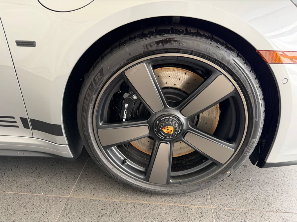 New 2026 Porsche 911 GTS RWD image 12