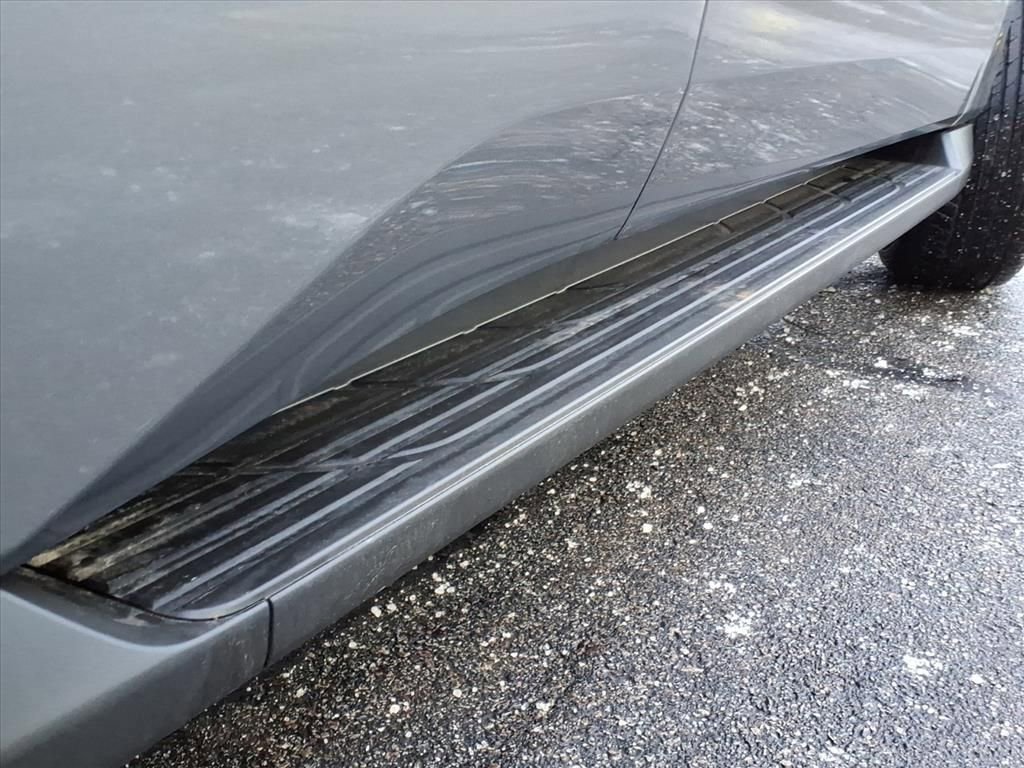 New 2026 Nissan Armada SV image 7