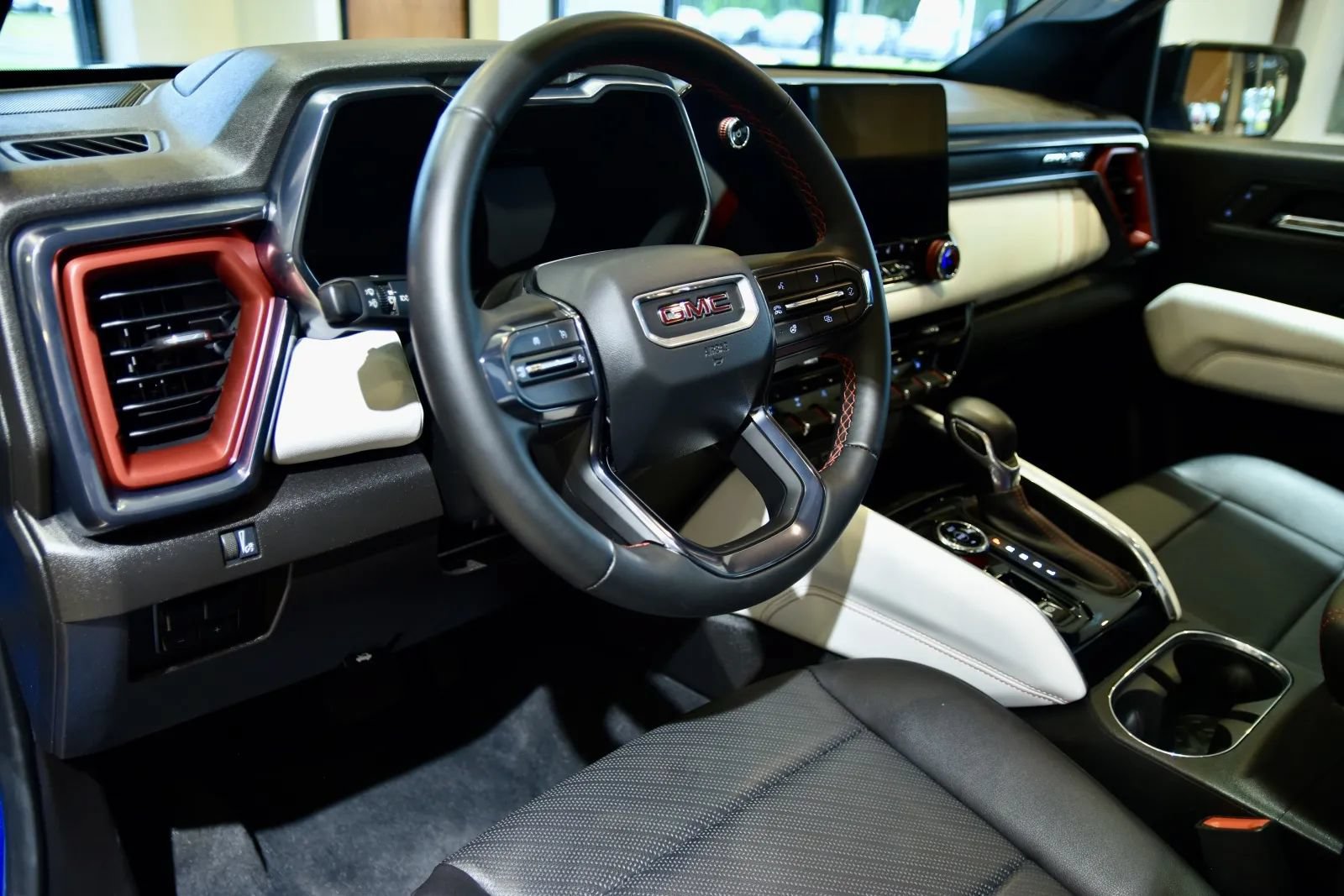 Used 2023 GMC Canyon AT4X AWD/4WD image 14