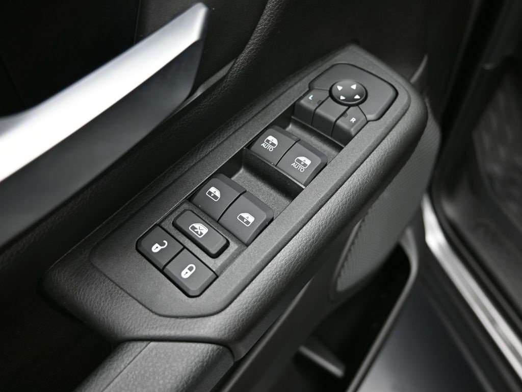 New 2026 RAM 1500 Classic Warlock image 10