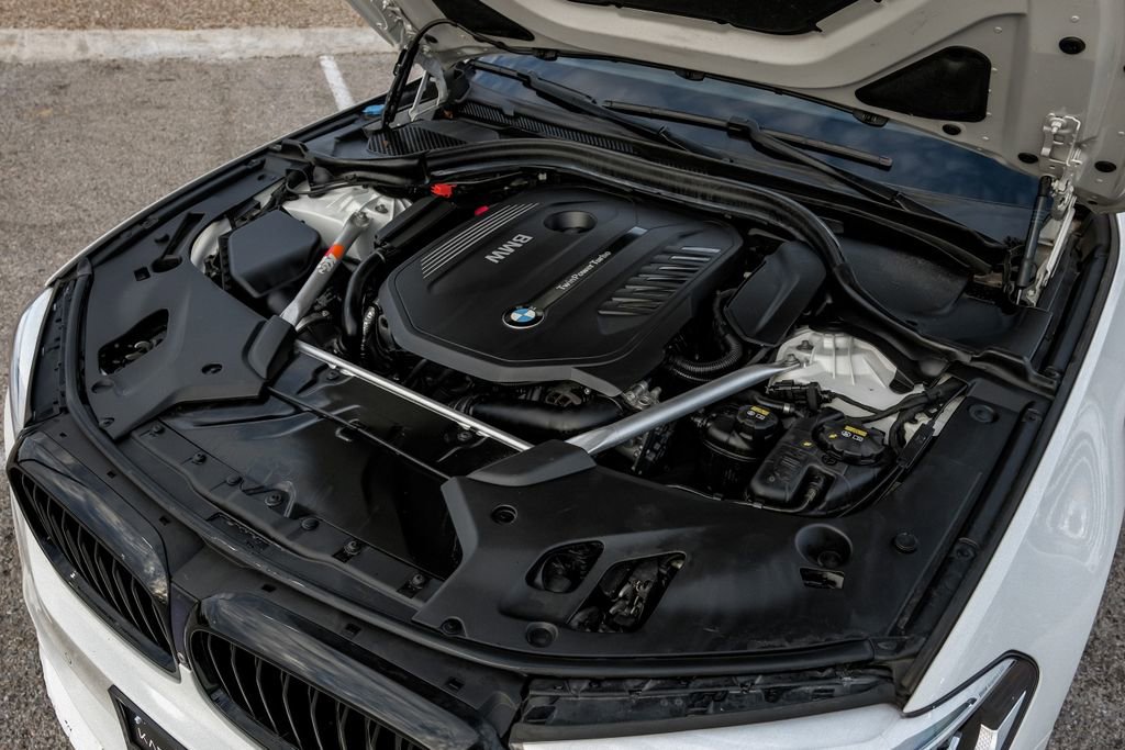 Used 2018 BMW 540i xDrive w/ M Sport Package image 63