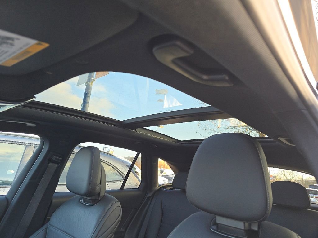 New 2026 Mercedes-Benz GLC 300 GLC 300 image 3