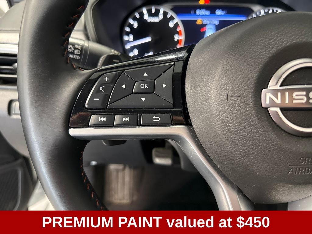 Used 2025 Nissan Altima 2.5 SR FWD image 3