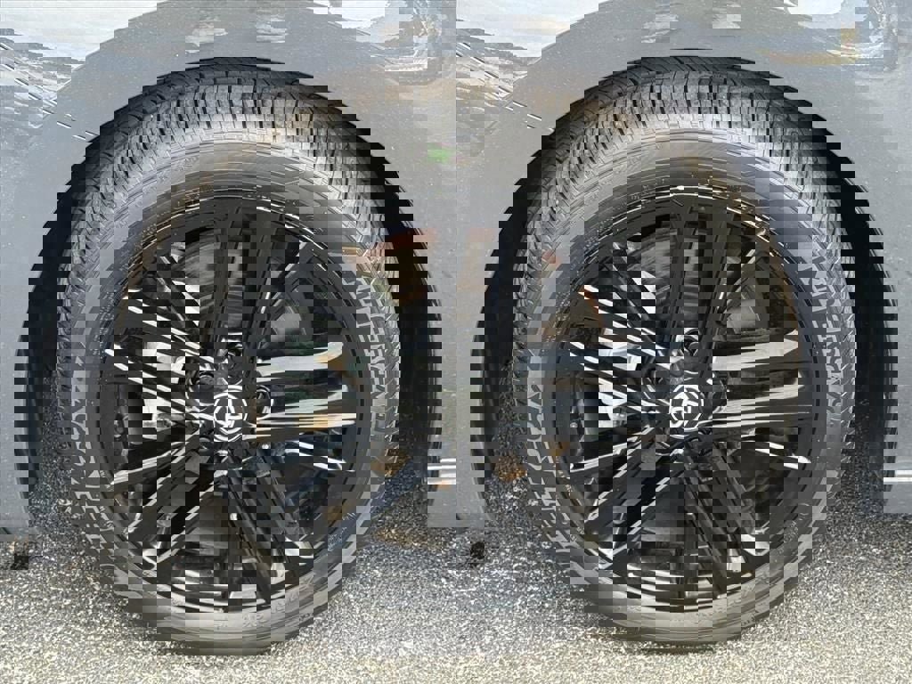 Certified 2025 Toyota Camry SE image 13