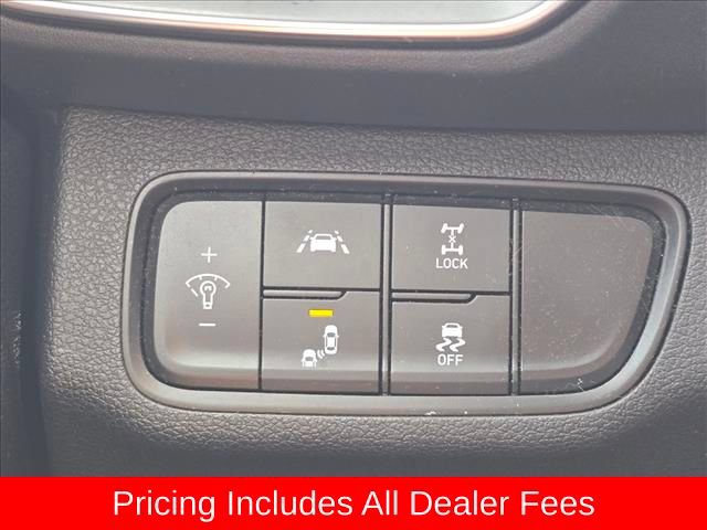 Used 2019 Hyundai Santa Fe SE AWD/4WD image 9