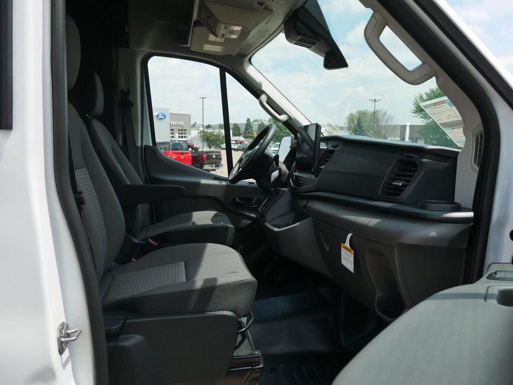 New 2026 Ford Transit 250 148 Medium Roof Extended AWD w/ Load Area Protection Package image 16