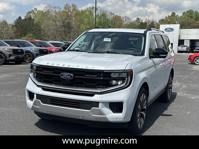 New 2026 Ford Expedition Platinum image 3