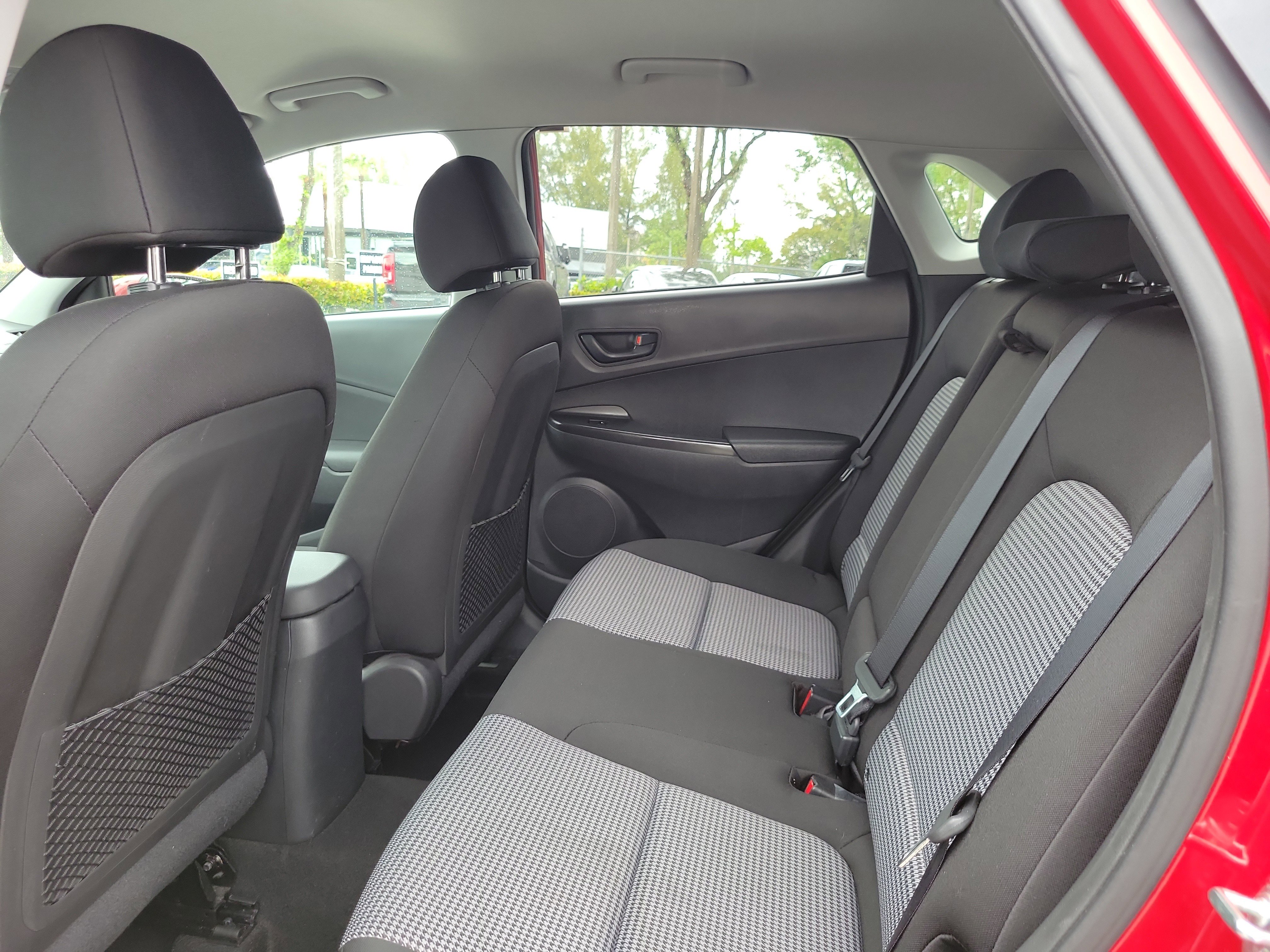 Used 2021 Hyundai Kona SEL image 12