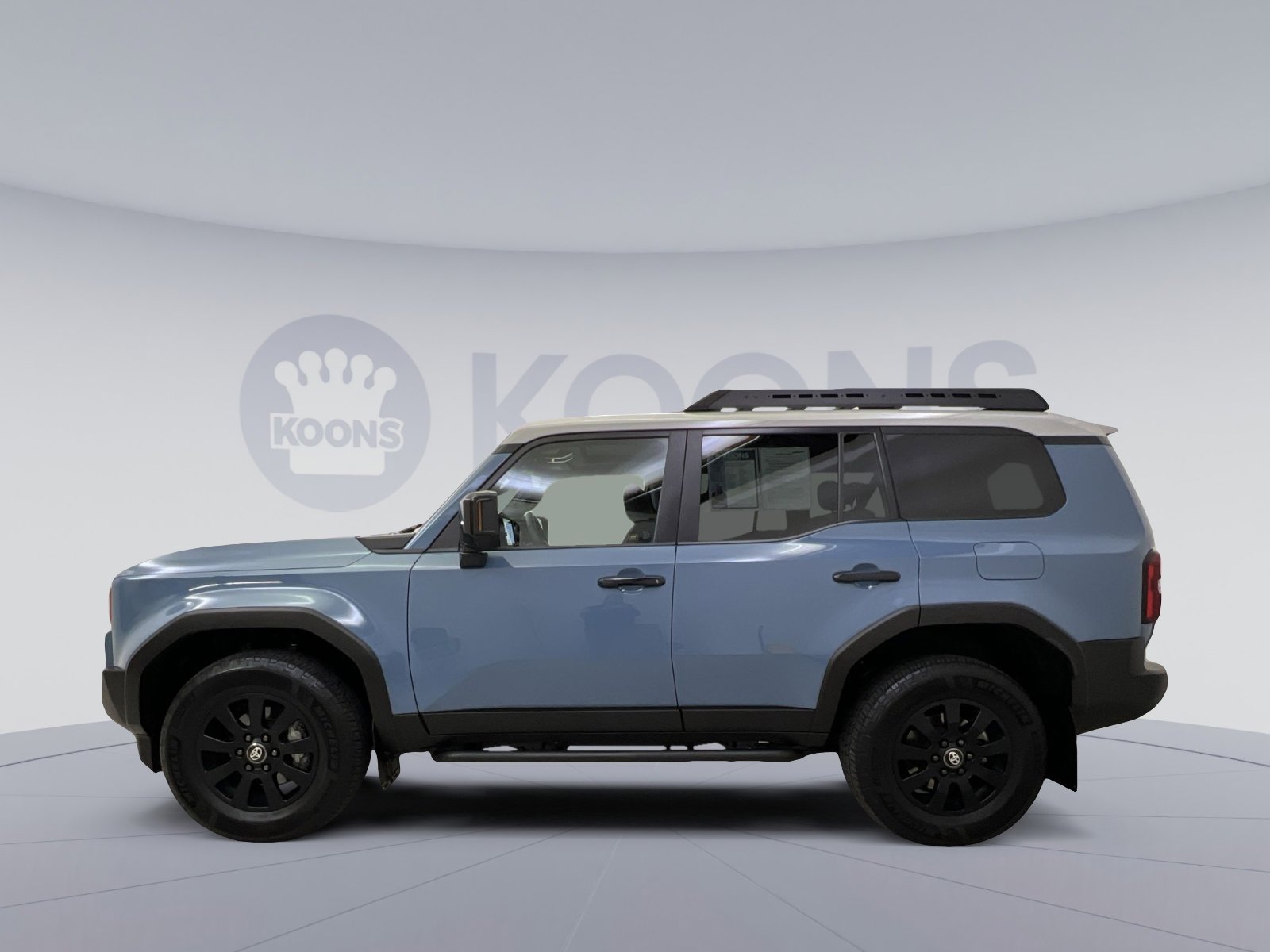 Used 2024 Toyota Land Cruiser image 2