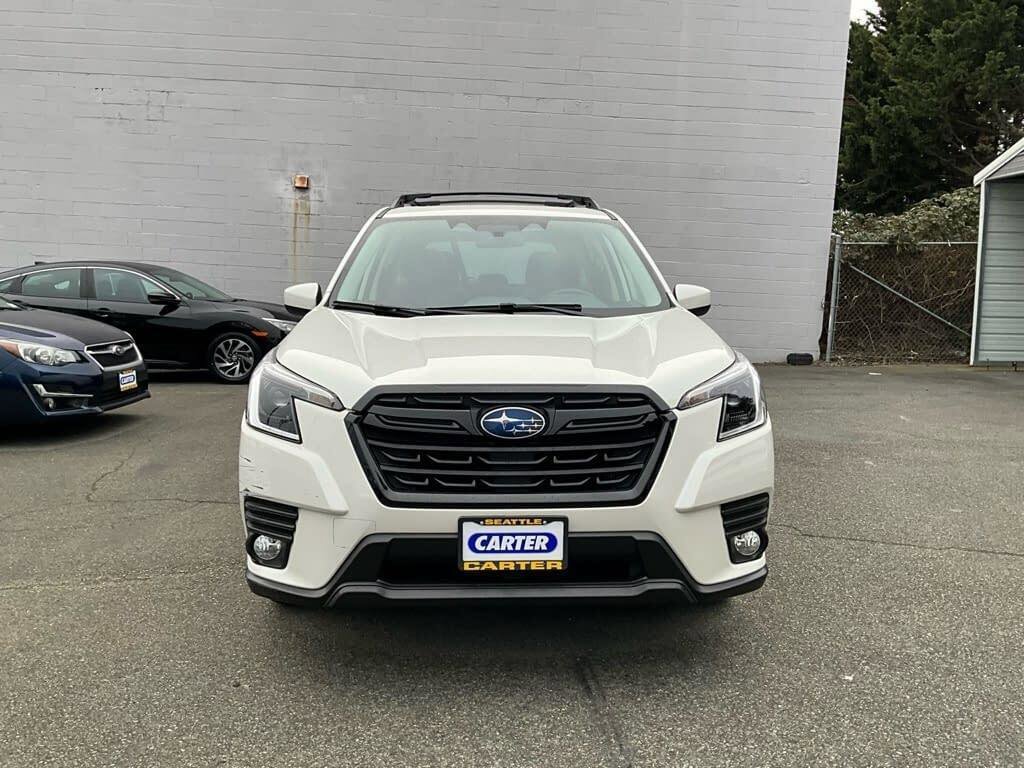 Certified 2023 Subaru Forester Premium image 4