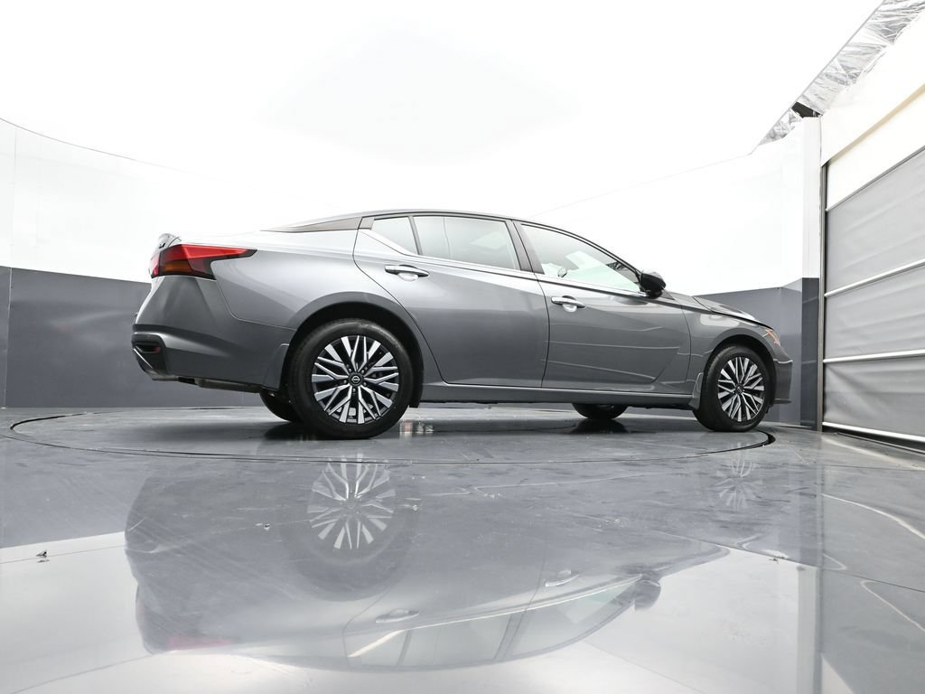 Certified 2023 Nissan Altima 2.5 SV w/ SV Premium Package AWD/4WD image 54
