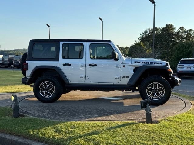 Used 2024 Jeep Wrangler Unlimited Rubicon w/ Technology Group AWD/4WD image 9