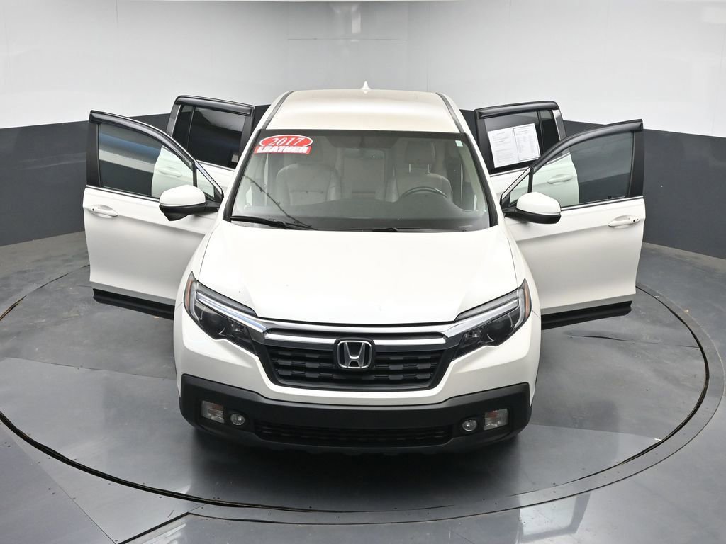 Used 2017 Honda Ridgeline RTL-T image 41