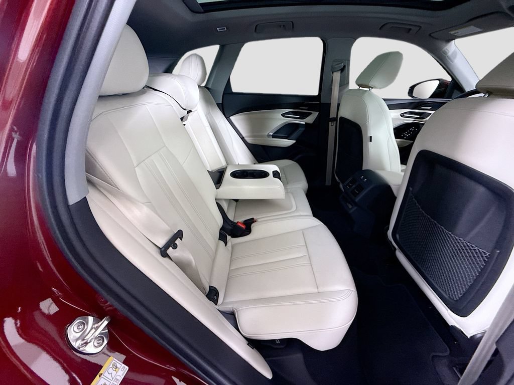 Used 2025 Audi Q5 Premium w/ Premium Plus AWD/4WD image 22