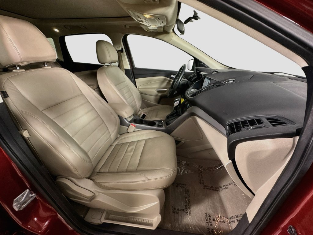 Used 2016 Ford Escape SE w/ SE Leather Comfort Package AWD/4WD image 33