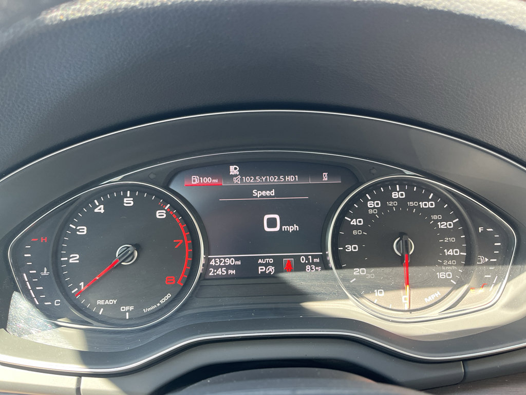 Used 2023 Audi Q5 2.0T Premium w/ Convenience Package image 19