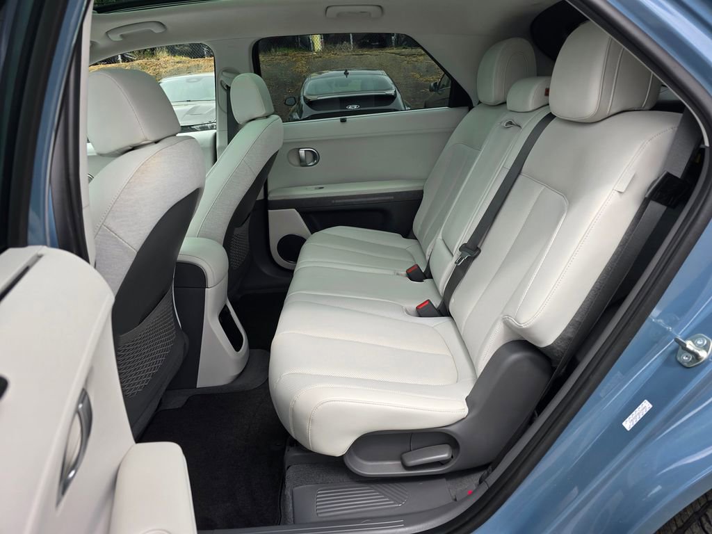 Used 2024 Hyundai Ioniq 5 Limited AWD/4WD image 14
