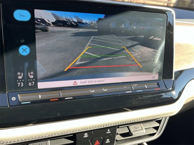 Used 2024 Volkswagen Atlas SE image 37