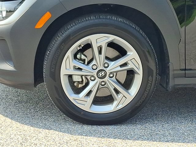 Used 2023 Hyundai Kona SEL w/ Cargo Package AWD/4WD image 8