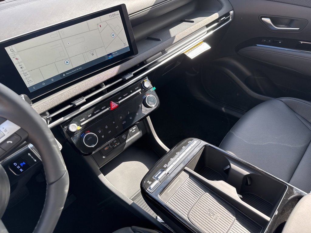 New 2026 Hyundai Tucson Limited image 30