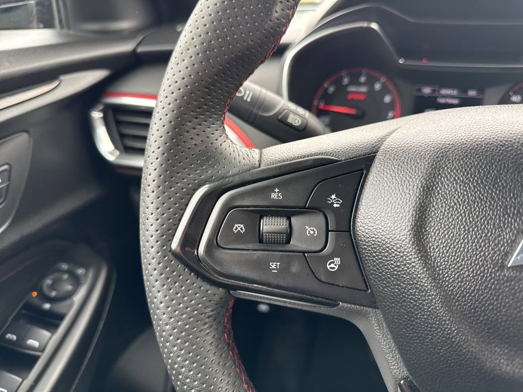 Used 2022 Chevrolet TrailBlazer RS image 16