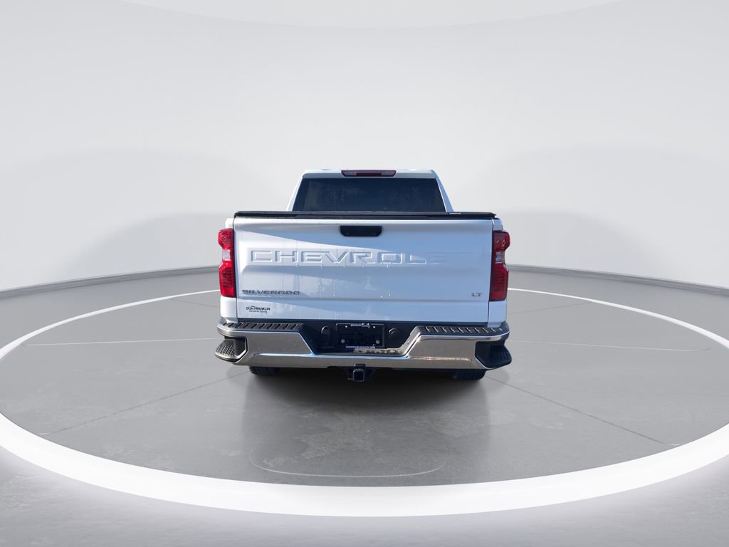 Used 2022 Chevrolet Silverado 1500 LT AWD/4WD image 7