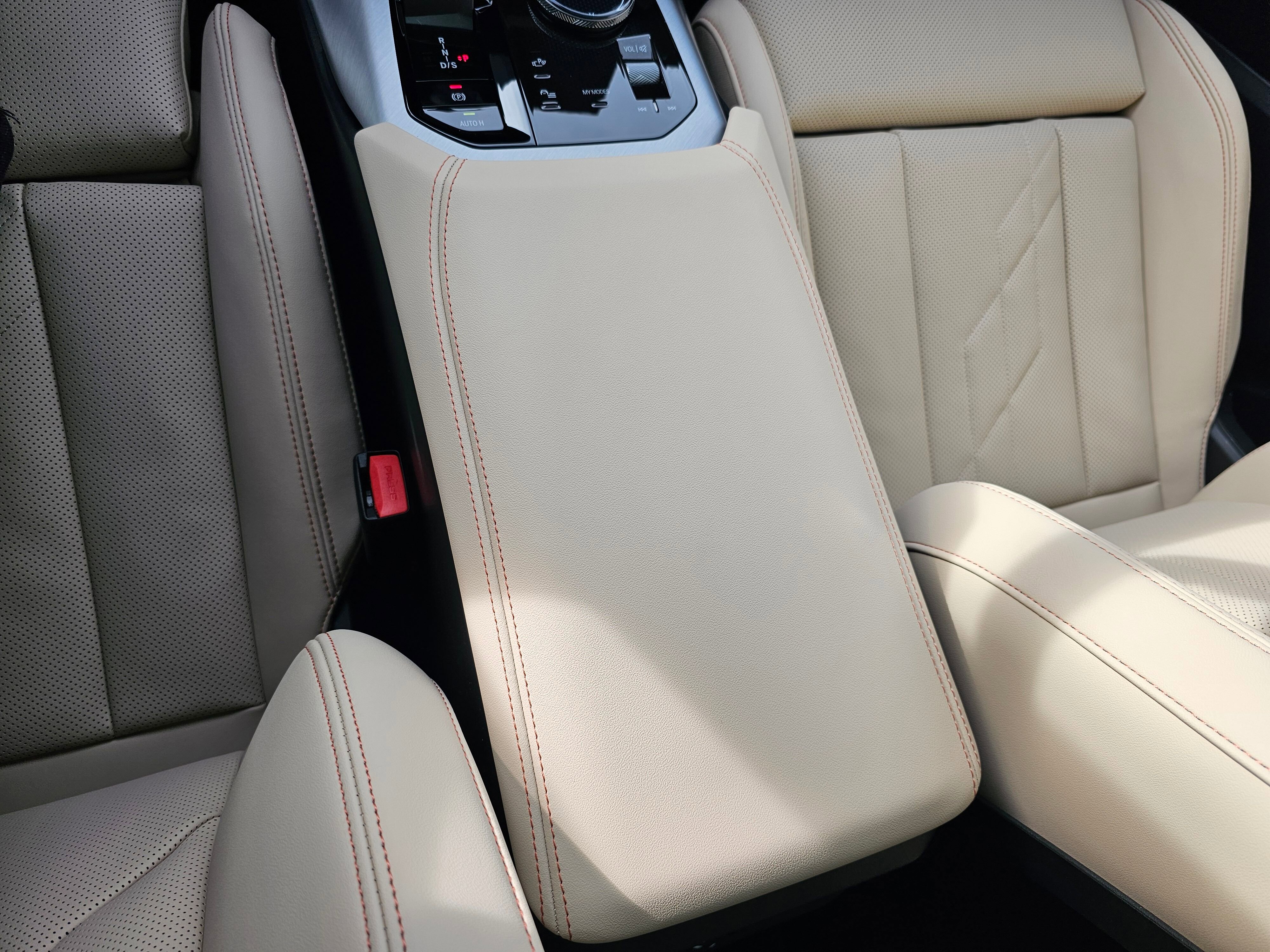 New 2026 BMW X3 xDrive30 w/ Premium Package image 24