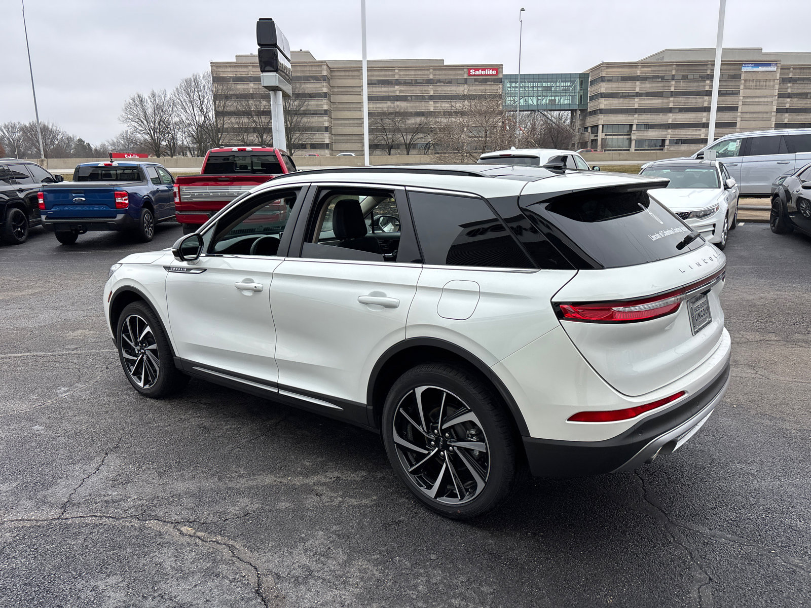 New 2026 Lincoln Corsair Reserve AWD/4WD image 5