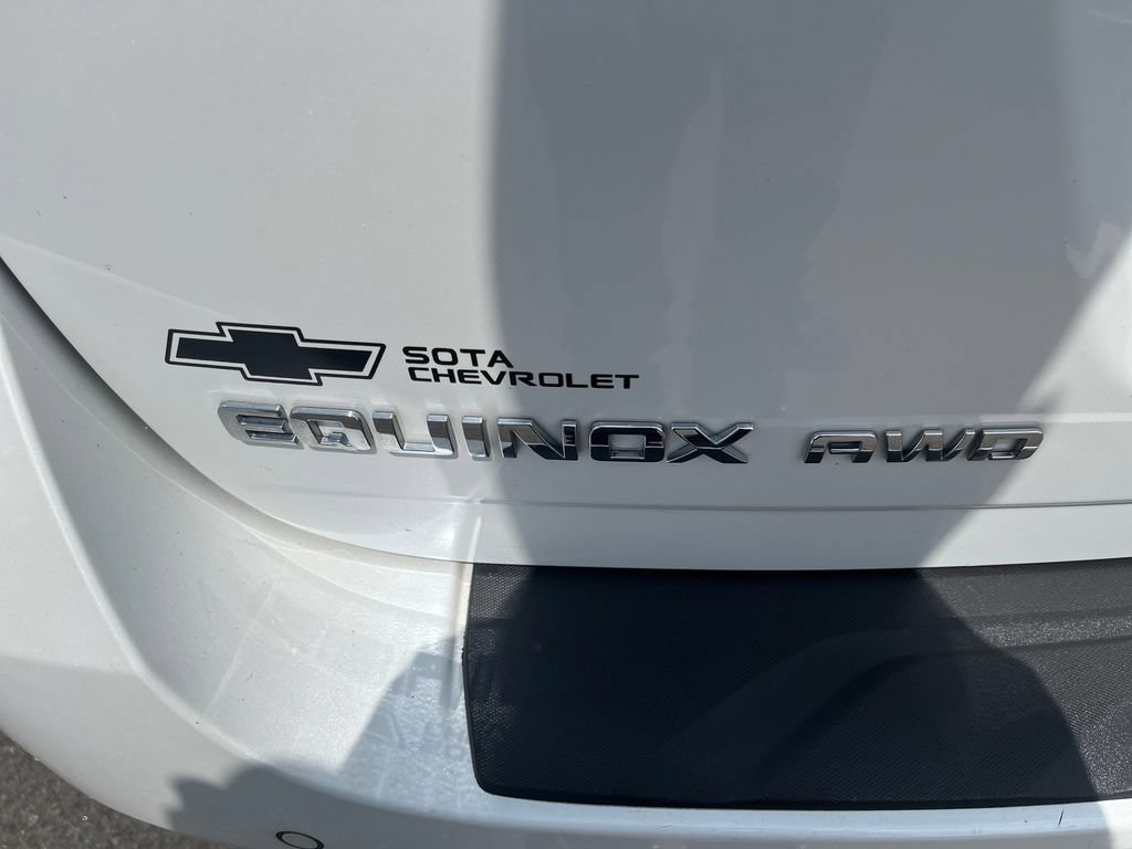 Used 2017 Chevrolet Equinox Premier w/ Enhanced Convenience Package AWD/4WD image 36