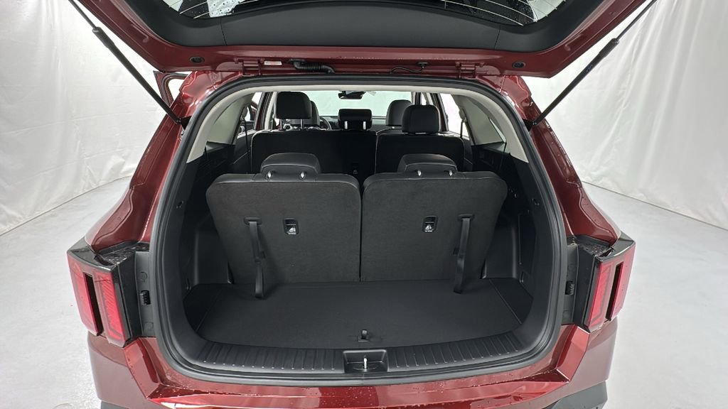 New 2025 Kia Sorento S image 16