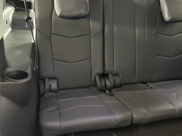 Used 2018 Cadillac Escalade ESV Luxury w/ LPO, Radiant Package image 27