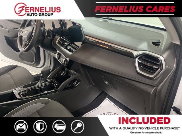 Used 2024 Chevrolet TrailBlazer LT image 31