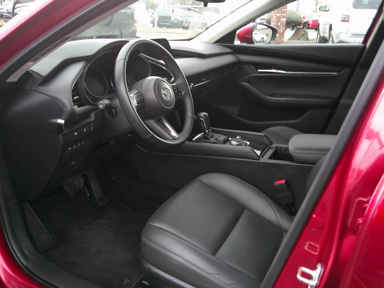 Used 2025 MAZDA MAZDA3 s image 13
