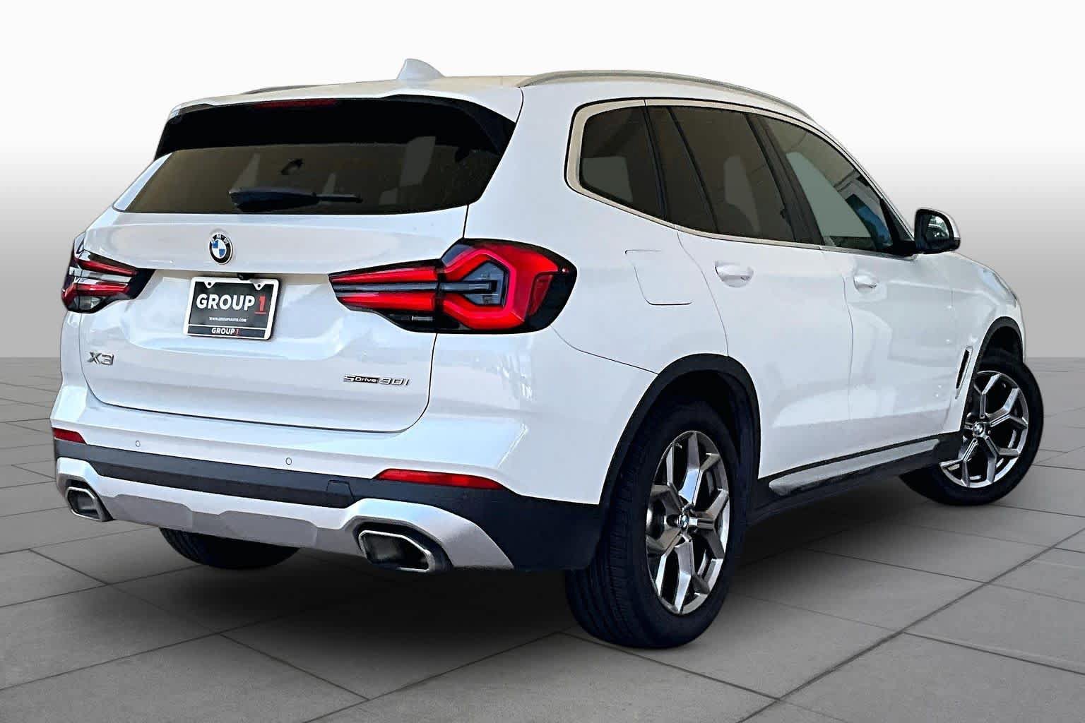 Used 2023 BMW X3 sDrive30i w/ Convenience Package w/ZPA RWD image 12