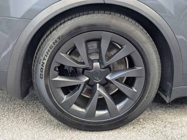 Used 2023 Tesla Model X image 21