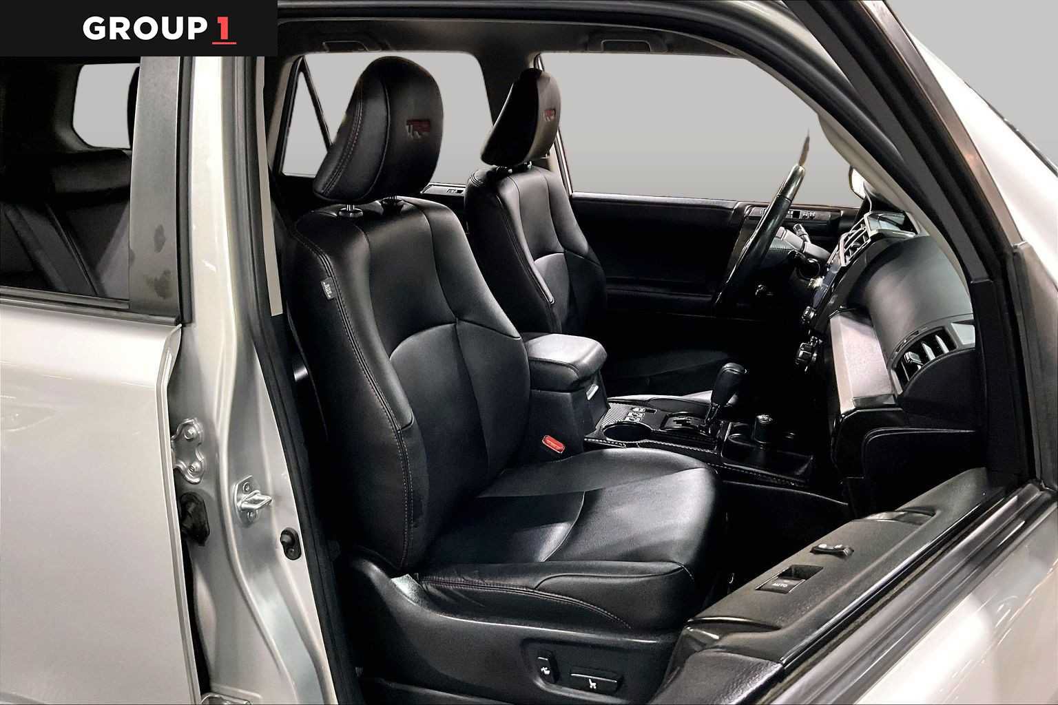 Certified 2021 Toyota 4Runner Venture AWD/4WD image 9