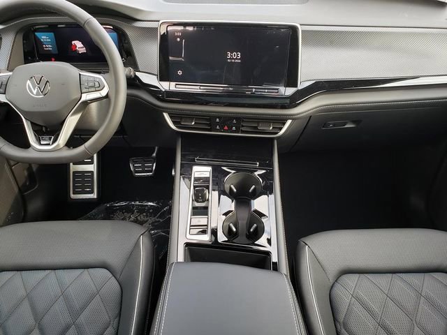 New 2026 Volkswagen Atlas Cross Sport SEL Premium R-Line image 9
