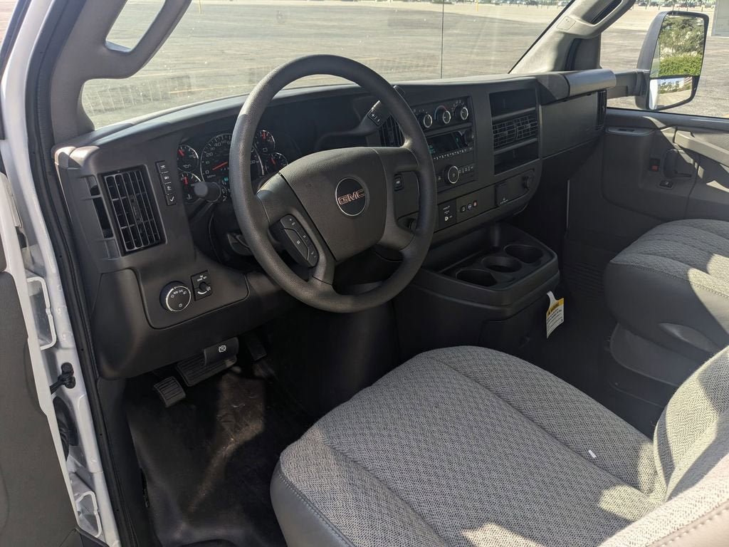 New 2026 GMC Savana 3500 w/ Power Convenience Package RWD image 23