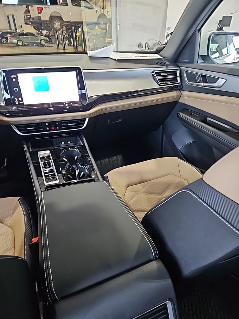 New 2026 Volkswagen Atlas Cross Sport SE AWD/4WD image 24