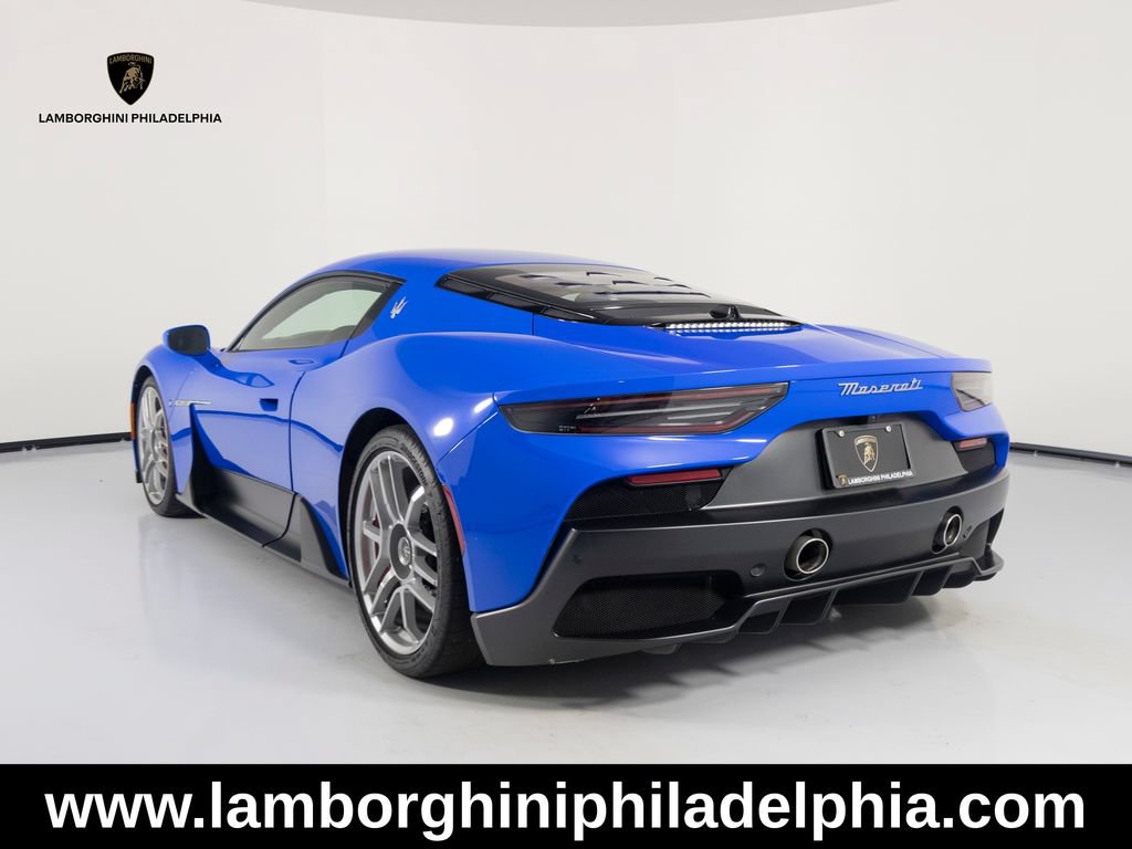 Used 2022 Maserati MC20 Coupe RWD image 3