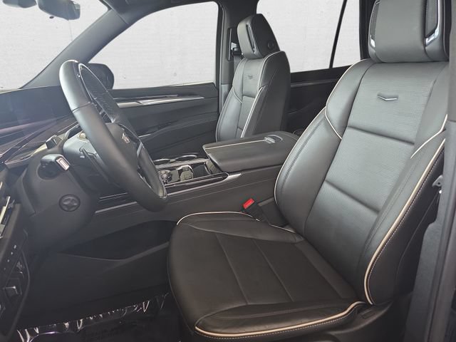 Certified 2025 Cadillac Escalade Sport AWD/4WD image 16