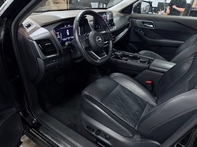 Used 2023 Nissan Rogue Platinum w/ Platinum Premium Package AWD/4WD image 20