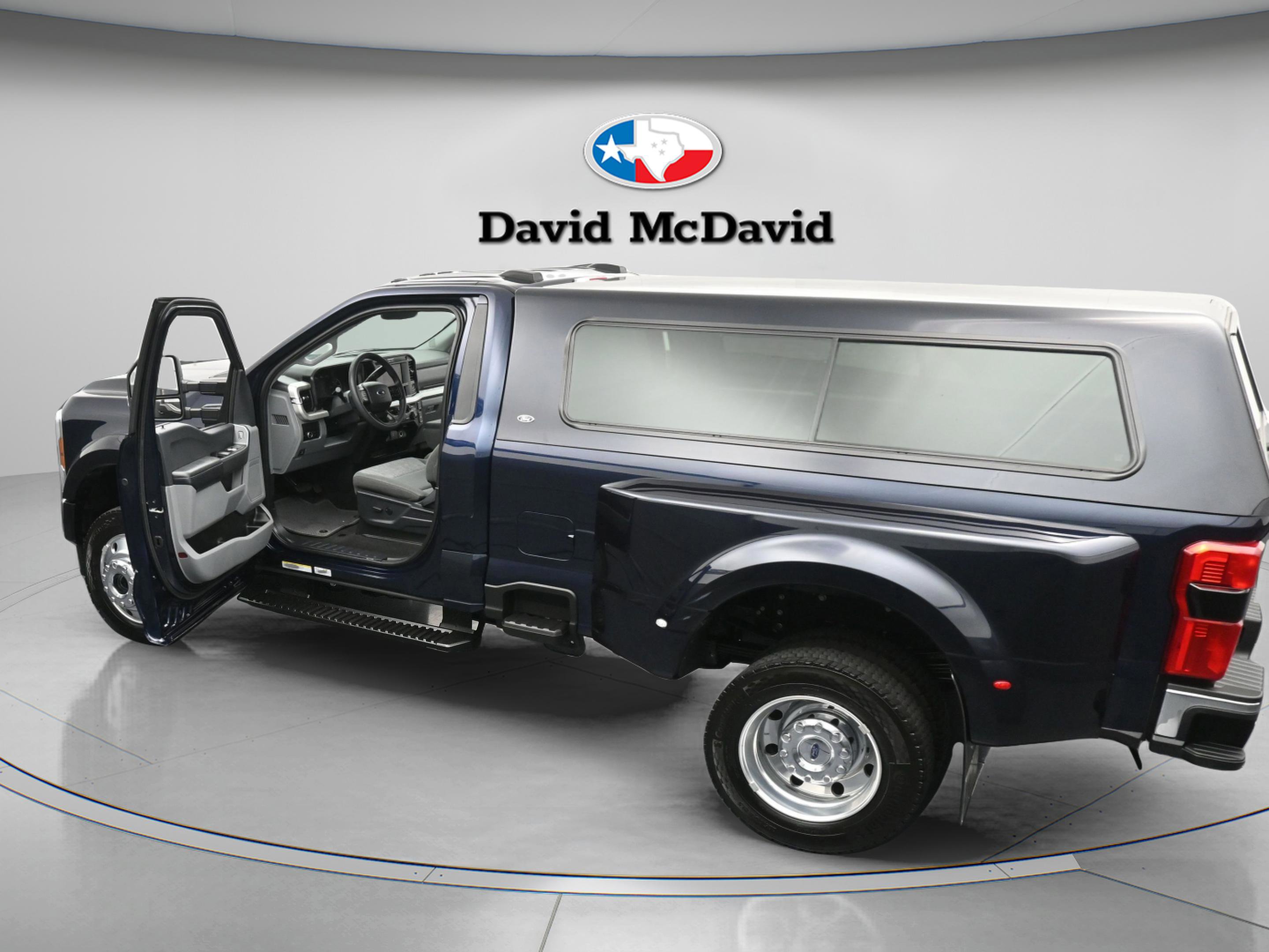 Used 2025 Ford F450 XLT w/ 360-Degree Camera Package image 47