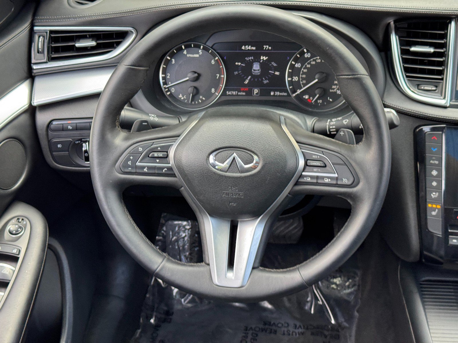 Used 2020 INFINITI QX50 Luxe w/ Navigation Package FWD image 19