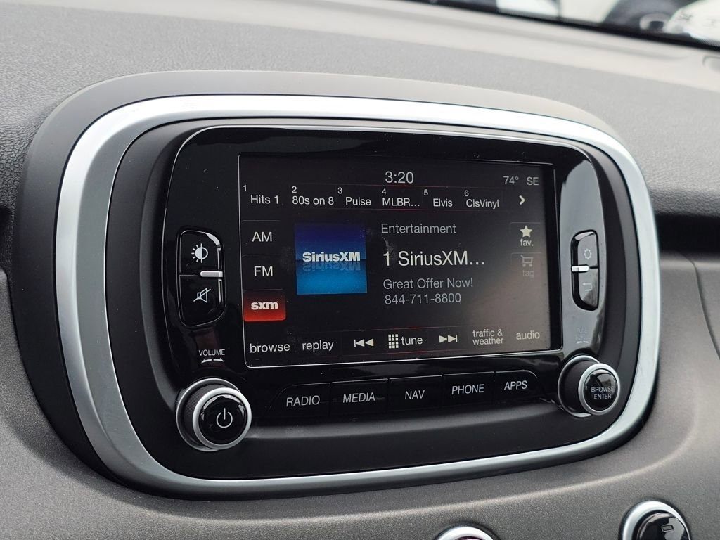 Used 2017 FIAT 500X Trekking image 14