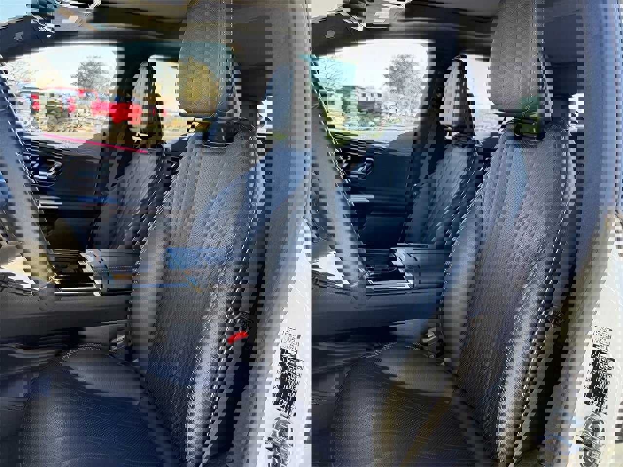 Used 2023 Mercedes-Benz EQE 500 4MATIC Sedan image 22