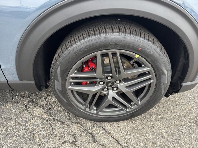 New 2026 Ford Explorer ST w/ Sun And Sound Package image 4