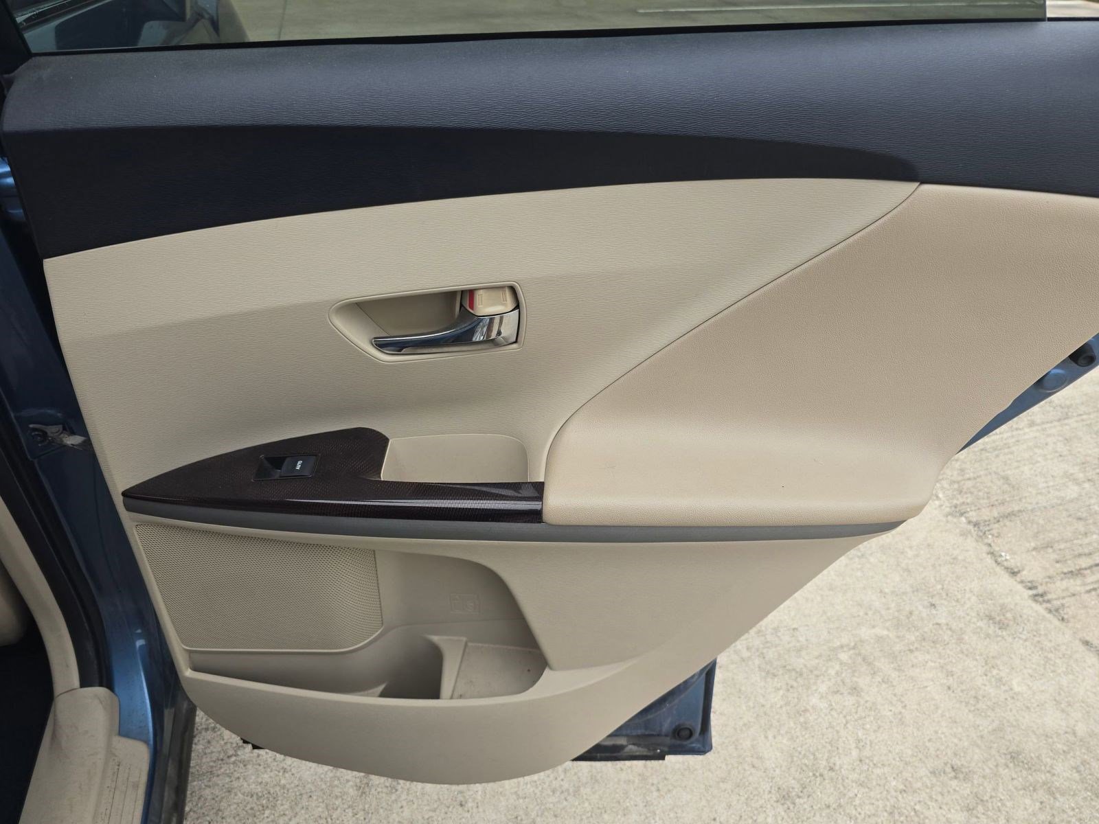 Used 2009 Toyota Venza image 20