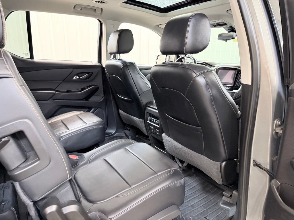 Used 2019 Chevrolet Traverse LT w/ LT Premium Package FWD image 31