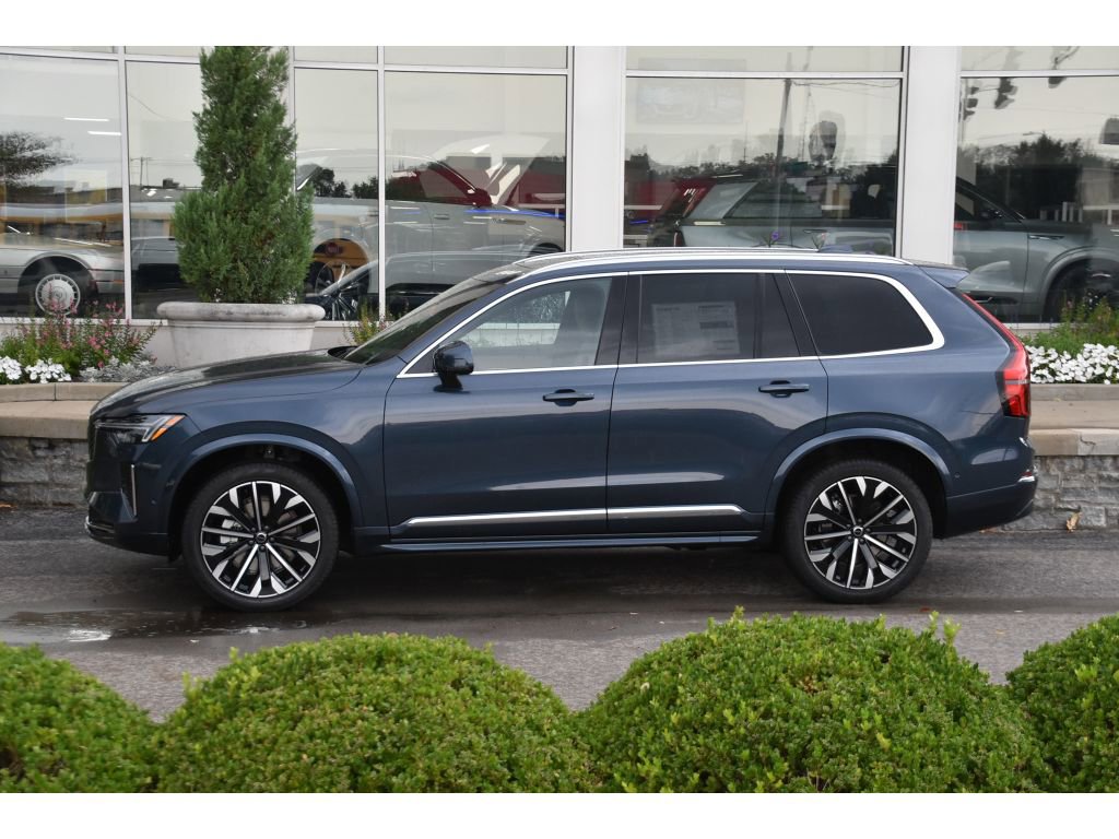 New 2026 Volvo XC90 B6 Plus w/ Protection Package Premier image 6